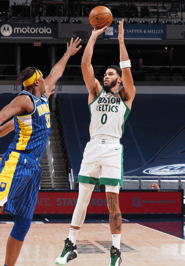 28娱乐- 塔图姆进攻 