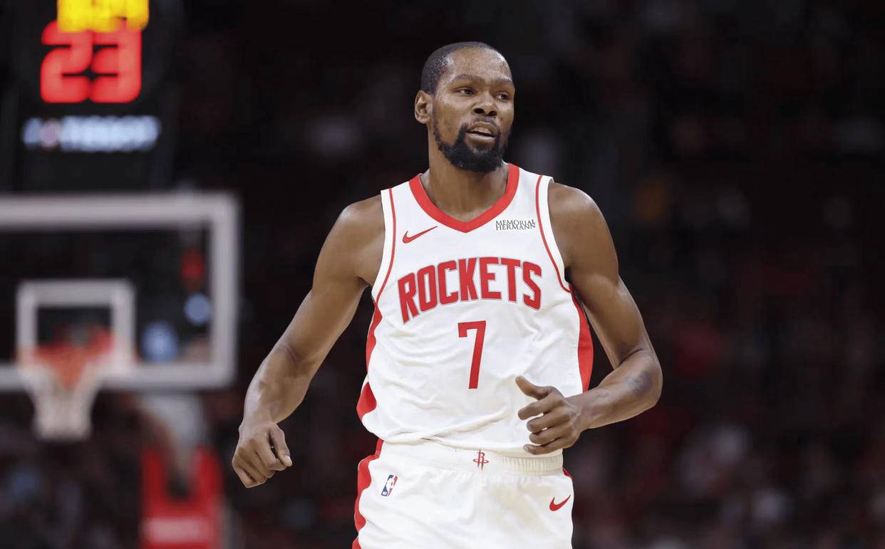 28娱乐-关于杜兰特回归赛场，高光表现首场状态亮眼，掘金观众沸腾！的信息